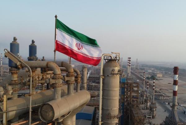تارنمای آمریکایی: ایران 22 میلیارد دلار نفت به چین صادر نموده است